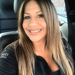 Meet your Posher, Gina